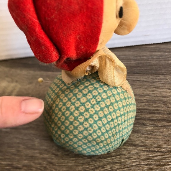 Vtg Pin Cushion Doll with Measuring Tape Nose - Picture 8 of 13